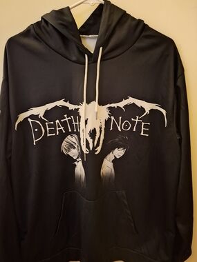 Death Note hoodie Features Light yagami and L   A silhouette of shinigami ryuk